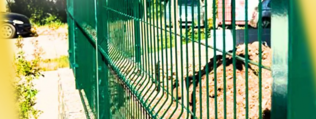 Εγκατάσταση πάνελ περίφραξης πάνω σε γκαμπιόν στη Σόφια, συνοικία Οβτσα Κούπελ