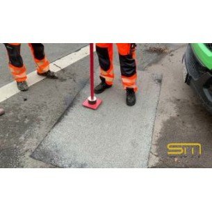Запечатваща пътна лепенка покритие 6.4 кв. м. Запечатваща пътна лепенка покритие 6.4 кв. м.