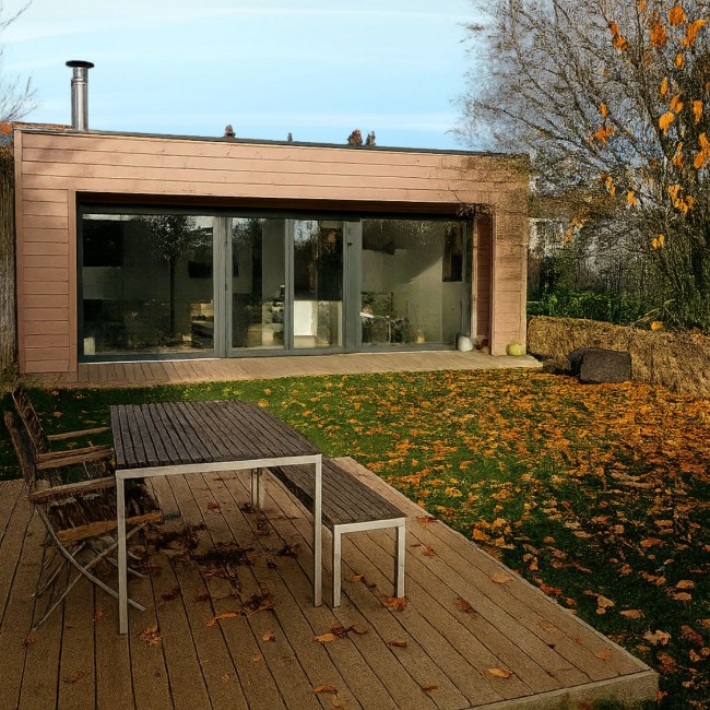 One-storey wooden house