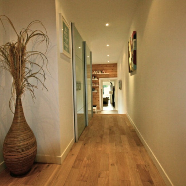 One-storey wooden house