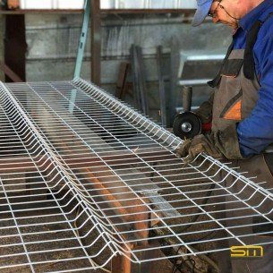 Оградно пано 3D поцинковано 250 х 120см. растер / клетка / око 50х150мм. Ф4.3 Оградно пано 3D поцинковано 250 х 120см. растер / клетка / око 50х150мм. Ф4.3