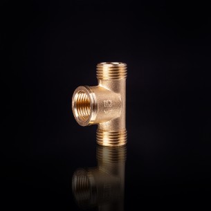 Тройник с резба РК 0291-В 15н х15 х15н (½“н х ½“в х ½“н усил.)